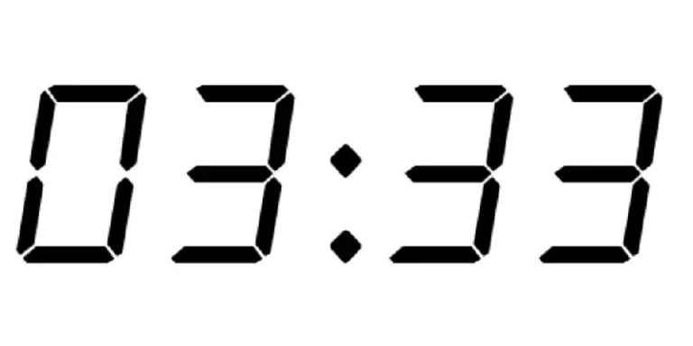 03:33 – üçlü saat anlamı ve yorumu